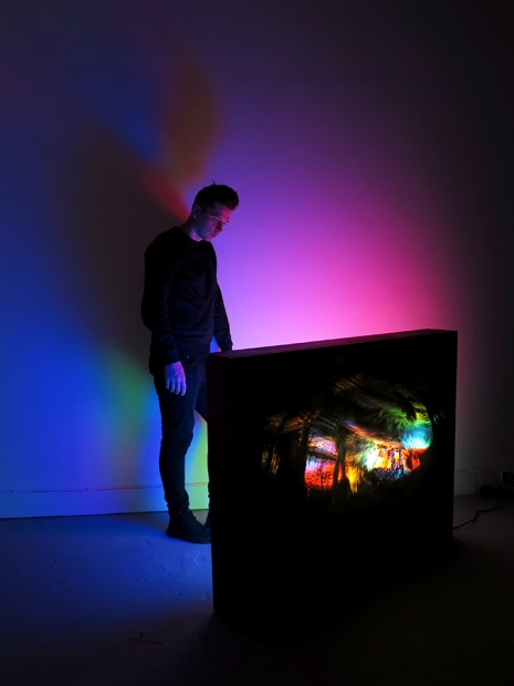 http://login.mirunadragan.com/files/gimgs/th-28_GGallery_LightboxJason_site.jpg