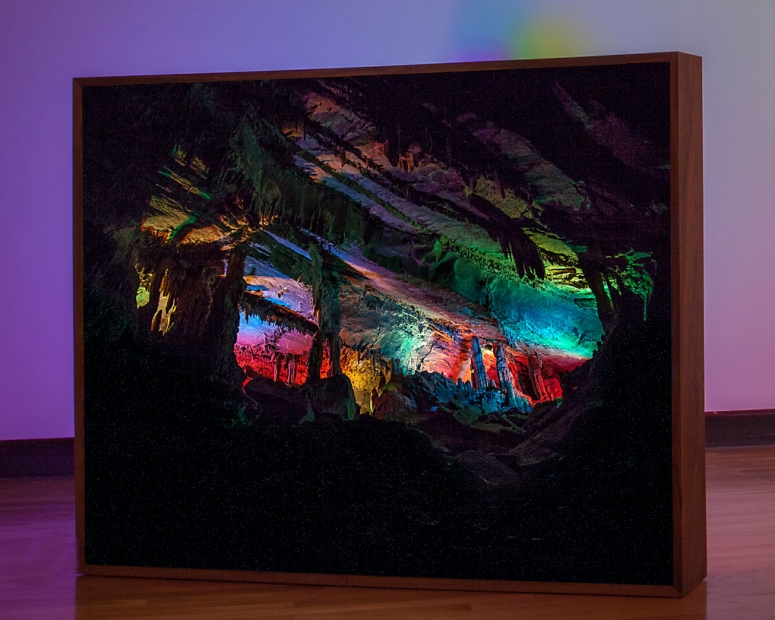 http://login.mirunadragan.com/files/gimgs/th-28_IMG_9069_LightboxCave_W.jpg