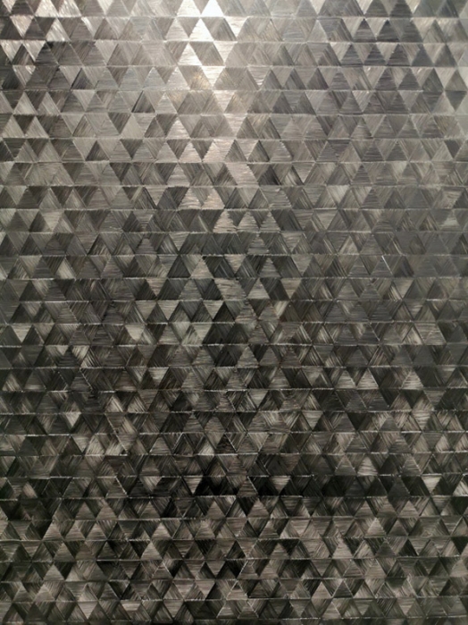 http://login.mirunadragan.com/files/gimgs/th-68_Pithos_GraphiteDetail_W.jpg